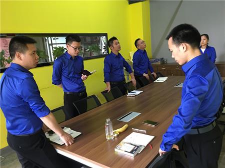 喷绘360宝石蓝色新工装 喷绘360宝石蓝色新工装
