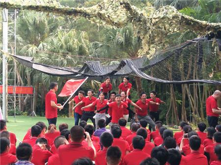 牛商争霸赛中段表彰大会,喷绘360公司获得铜牛奖 牛商争霸赛中段表彰大会,喷绘360公司获得铜牛奖